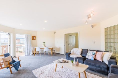 Photo of property in 6 Rifleman Lane, Paraparaumu Beach, Paraparaumu, 5032