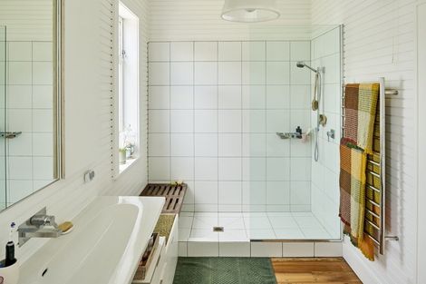 Photo of property in 8 Mcfarlane Street, Mount Victoria, Wellington, 6011