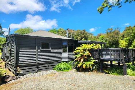 Photo of property in 28 Ross Street, Dunollie, Runanga, 7803