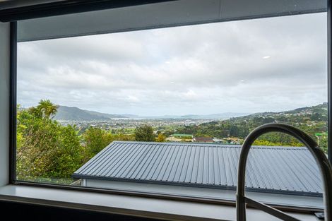 Photo of property in 1 Terrys Place, Kelson, Lower Hutt, 5010