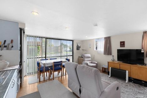 Photo of property in 119 Oreil Avenue, West Harbour, Auckland, 0618