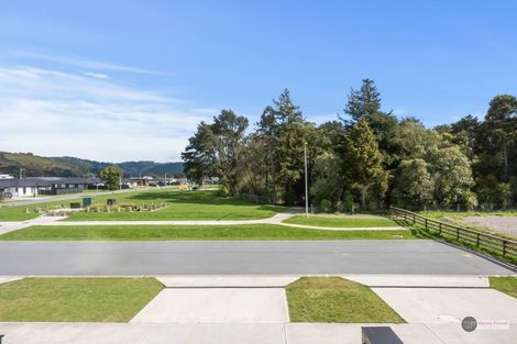 Photo of property in 38 Dahl Drive, Wallaceville, Upper Hutt, 5018
