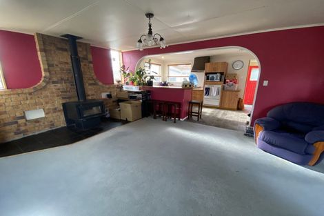 Photo of property in 13 High Street, Bulls, 4818