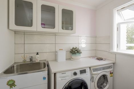 Photo of property in 21 Rutland Street, Levin, 5510