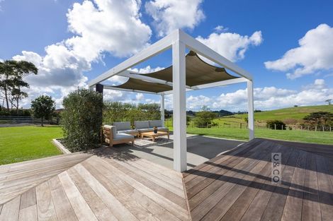 Photo of property in 79 Mount Albion Rise, Taupaki, Henderson, 0782