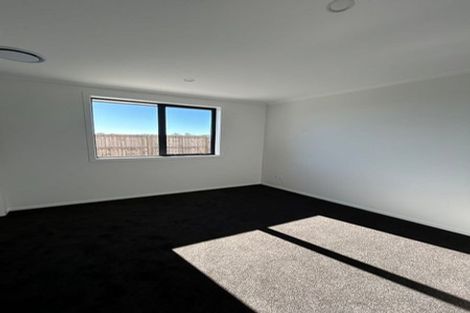 Photo of property in 16 Songpa Street, Halswell, Christchurch, 8025