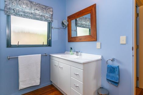 Photo of property in 12 Fishermans Bend, Whiritoa, Whangamata, 3691