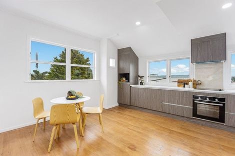Photo of property in 241 Rodney Street, Wellsford, 0900