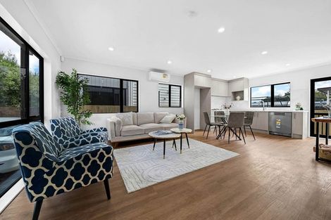 Photo of property in 4/174b Clevedon Road, Papakura, 2110
