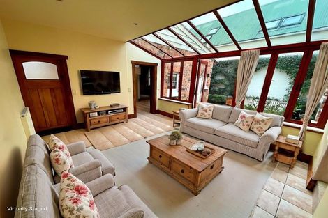 Photo of property in 14 Wynyard Street, Devonport, Auckland, 0624