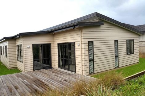 Photo of property in 8 Kilbryde Crescent, Pokeno, 2402