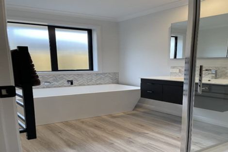 Photo of property in 10 Oyster Place, Omokoroa, 3114