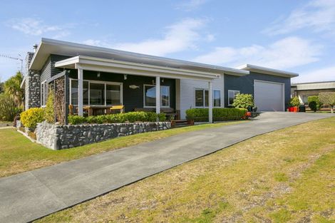 Photo of property in 63 Parekaawa Drive, Motuoapa, Turangi, 3382