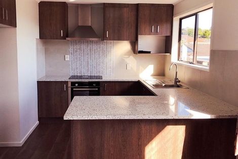 Photo of property in 142 Solar Road, Glen Eden, Auckland, 0602