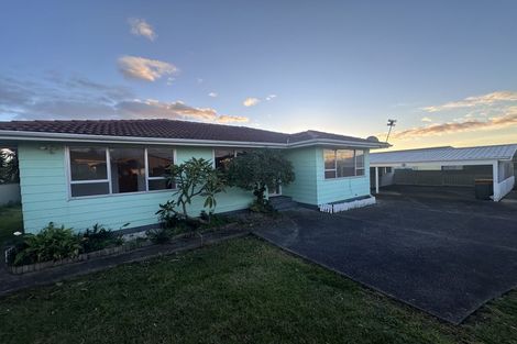 Photo of property in 15 Dairy Road, Otara, Auckland, 2023