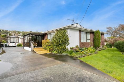 Photo of property in 42 Oxford Street, Tawa, Wellington, 5028