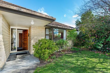 Photo of property in 11 Elvira Court, Bishopdale, Christchurch, 8053