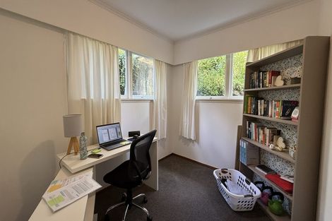 Photo of property in 7 Maori Hut Road, Red Beach, 0932