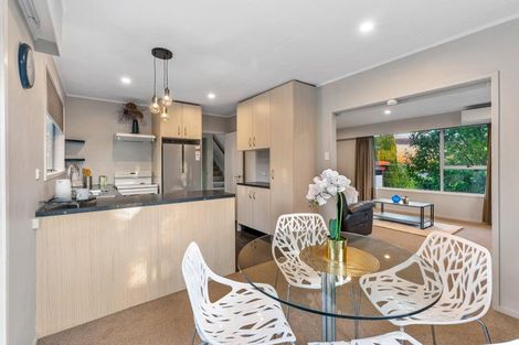Photo of property in 75a Sturges Road, Henderson, Auckland, 0612