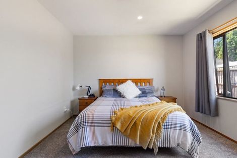 Photo of property in 2/3 Worthy Street, Ilam, Christchurch, 8041