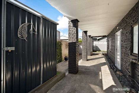 Photo of property in 19 Stella Drive, Clarks Beach, 2122