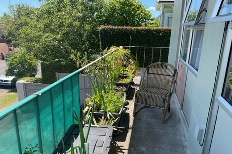 Photo of property in 1/44 Sarsfield Street, Herne Bay, Auckland, 1011