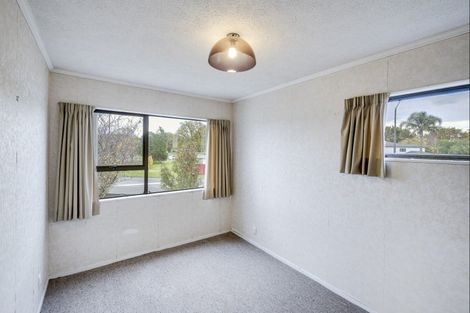 Photo of property in 2/12 Lannie Place, Greenmeadows, Napier, 4112