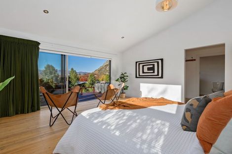 Photo of property in 38 Mcchesney Road, Arthurs Point, Queenstown, 9371