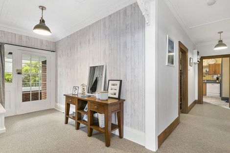 Photo of property in 93 Tomahawk Road, Andersons Bay, Dunedin, 9013