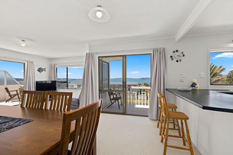 Photo of property in 10 Tara Place, Snells Beach, 0920