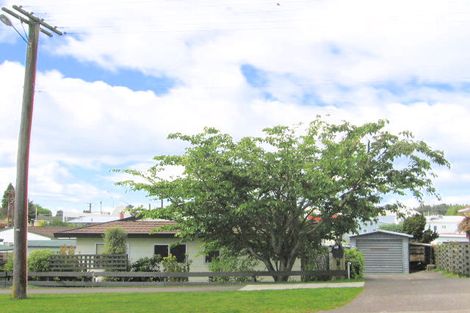 Photo of property in 4 Hinemoa Avenue, Taupo, 3330