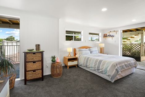 Photo of property in 1 Morrow Avenue, St Andrews, Hamilton, 3200