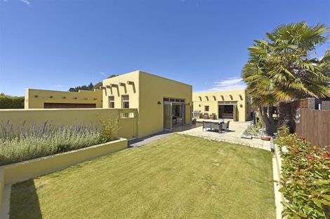 Photo of property in 21 Amoka Crescent, Parklands, Christchurch, 8083