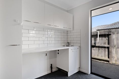 Photo of property in 5 Oka Street, Papamoa Beach, Papamoa, 3118