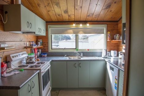 Photo of property in 11 Te Rewha Street, Turangi, 3334