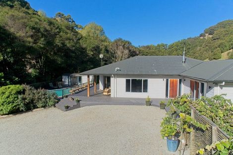 Photo of property in 326c Matokitoki Valley Road, Matokitoki, Gisborne, 4071
