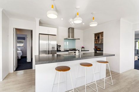 Photo of property in 76 Stace Hopper Drive, One Tree Point, 0118