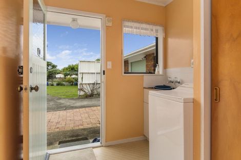 Photo of property in 2 Alexander Street, Katikati, 3129