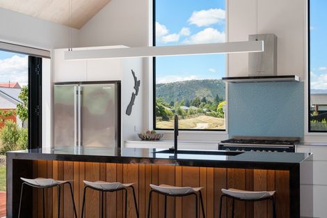 Photo of property in 121 West Meadows Drive, Wanaka, 9305