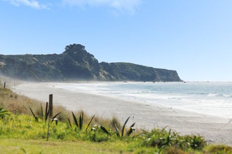 Photo of property in 563 Pukehina Parade, Pukehina, Te Puke, 3189