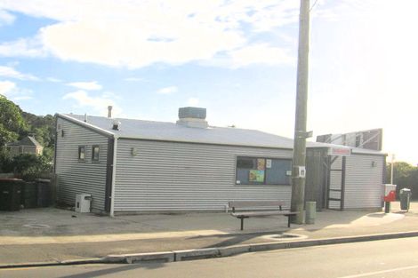 Photo of property in 64 Broderick Road, Johnsonville, Wellington, 6037