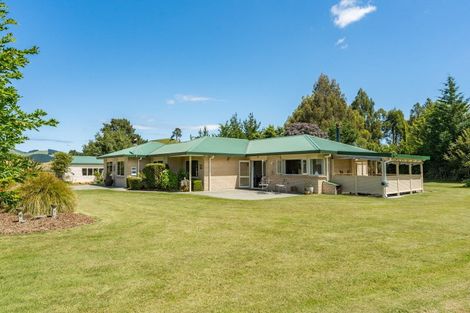 Photo of property in 35 Hurunui Lane, Kinloch, Taupo, 3377