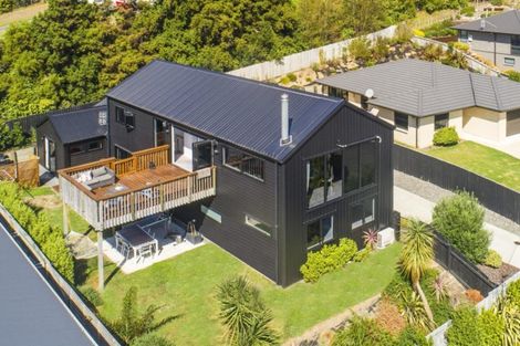 Photo of property in 272 Ballintoy Park Drive, Welcome Bay, Tauranga, 3175