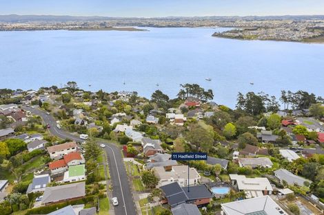 Photo of property in 11 Hadfield Street, Beach Haven, Auckland, 0626