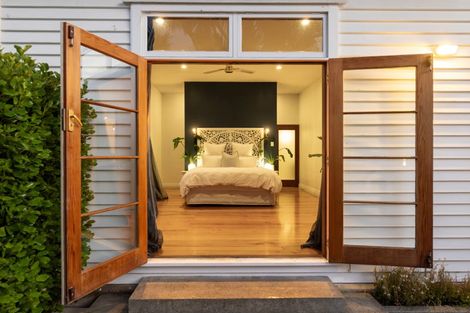 Photo of property in 28 Cleveland Street, Edgeware, Christchurch, 8013