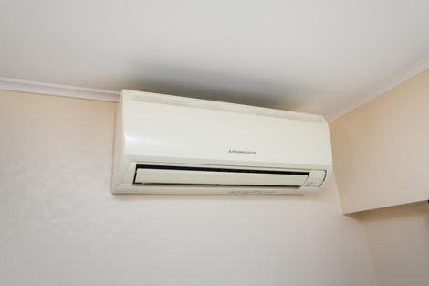 Photo of property in 8b Bryant Street, Takaro, Palmerston North, 4412