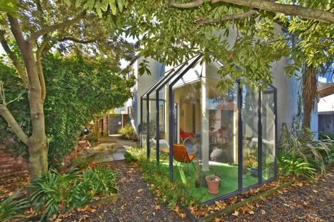 Photo of property in 5/44 London Street, Richmond, Christchurch, 8013