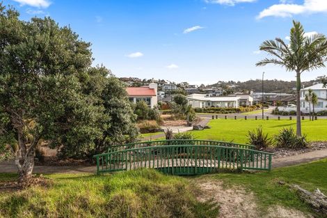 Photo of property in 12 Piper Lane, Snells Beach, 0920