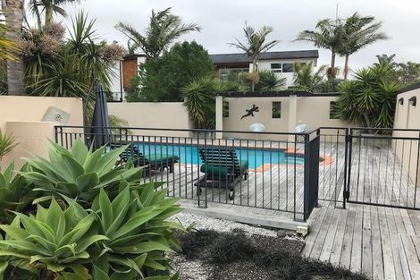 Photo of property in 65 Waller Avenue, Bucklands Beach, Auckland, 2012
