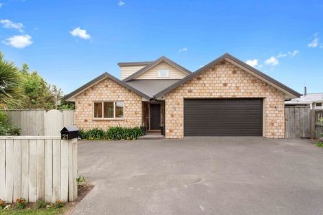 Photo of property in 21 Park Avenue, Oxford, 7430